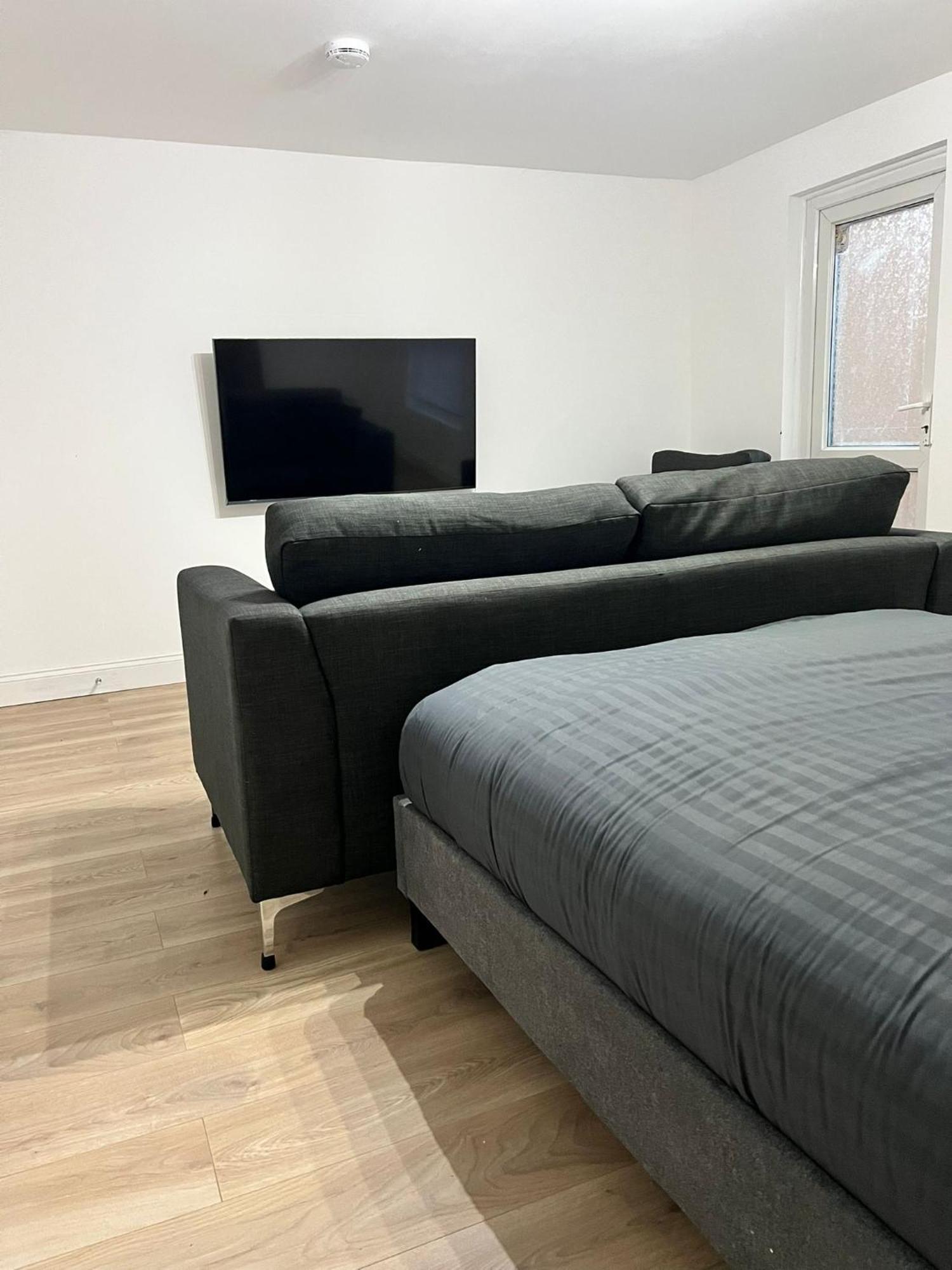 Cosy Guest House In Whitechapel Лондон Экстерьер фото